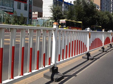 道路護欄