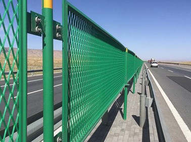 公路防眩網護欄